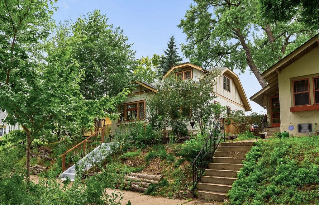 4212 Elliot Avenue, Minneapolis