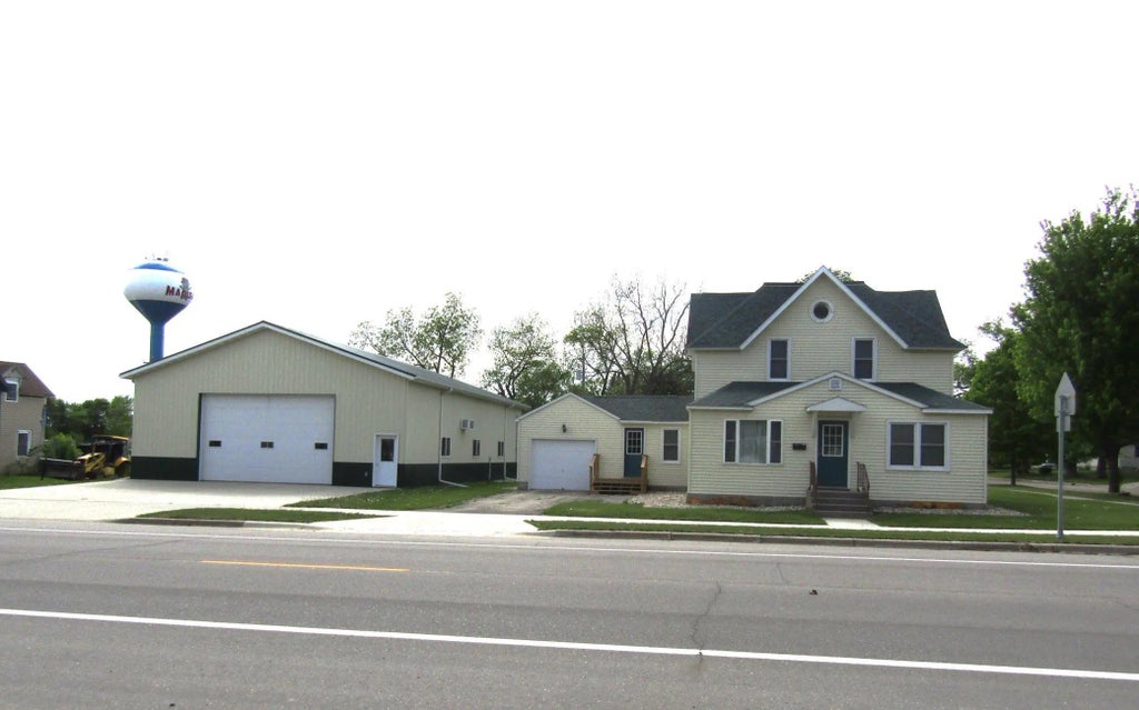 421 8th Avenue, Madison