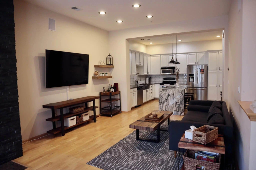 3712 Wooddale Avenue S 8, Saint Louis Park