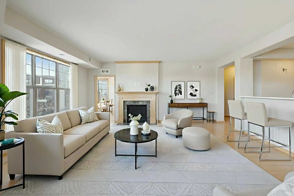 3600 Wooddale Avenue S 319, Saint Louis Park