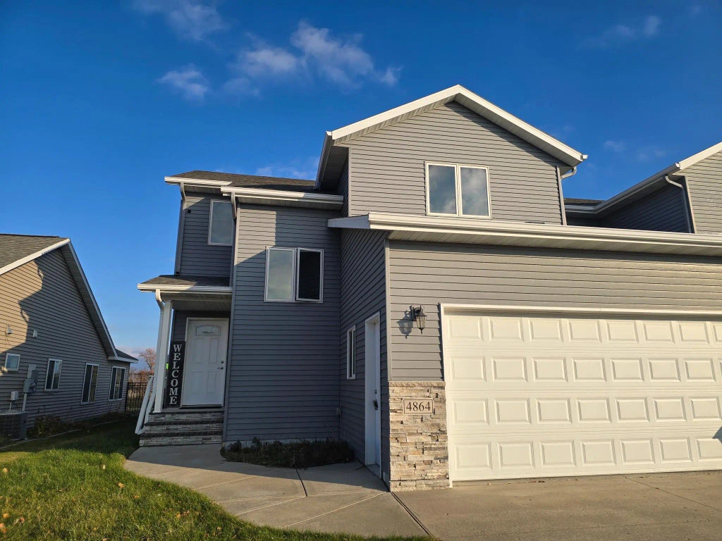 4864 Westminster Drive, Moorhead