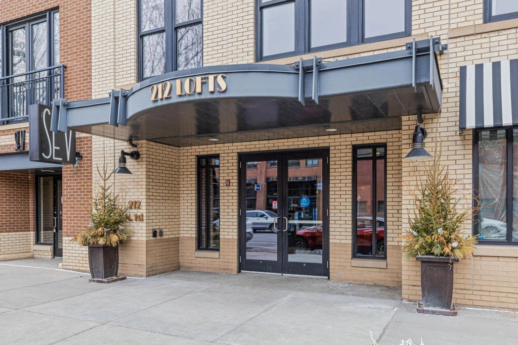 212 N 1st Street 411, Minneapolis