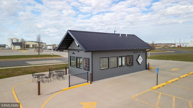 331 Sandstone Drive Nw, Eyota