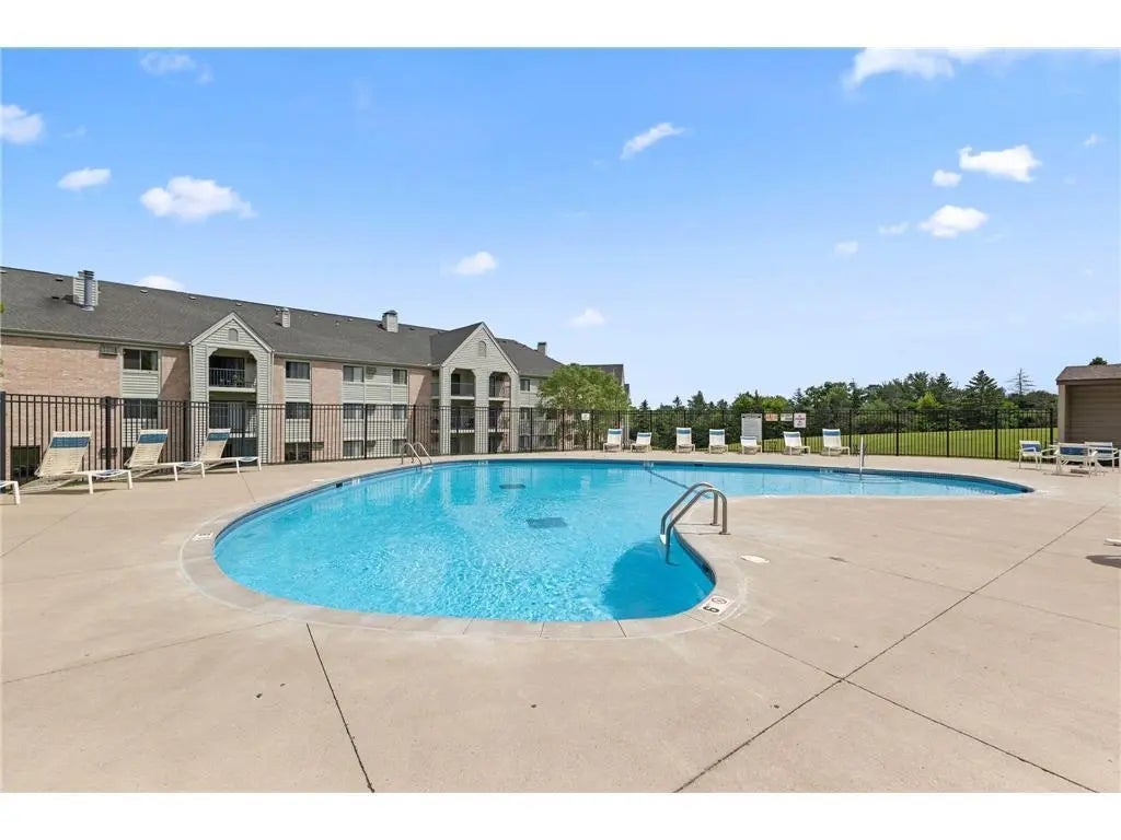 4300 Trenton Lane N 2304, Plymouth