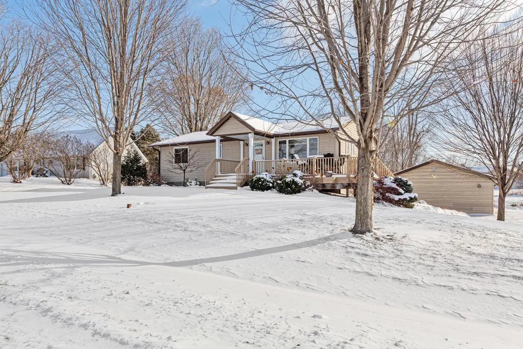 5414 Elkton Trail, Faribault