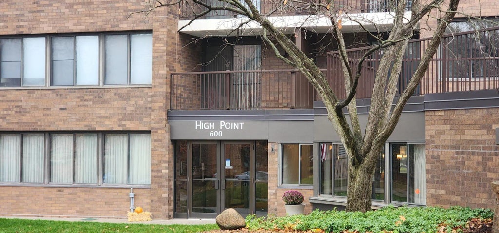 600 4th Street Sw 104, Rochester