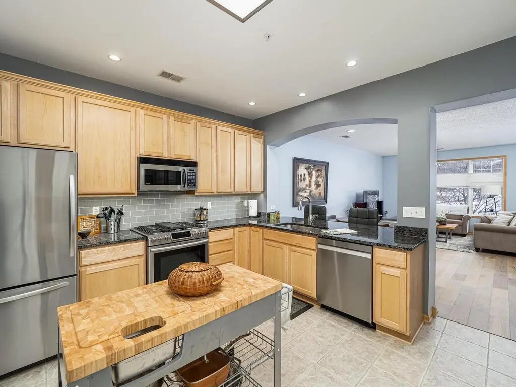 5970 W 16th Street 712, Saint Louis Park