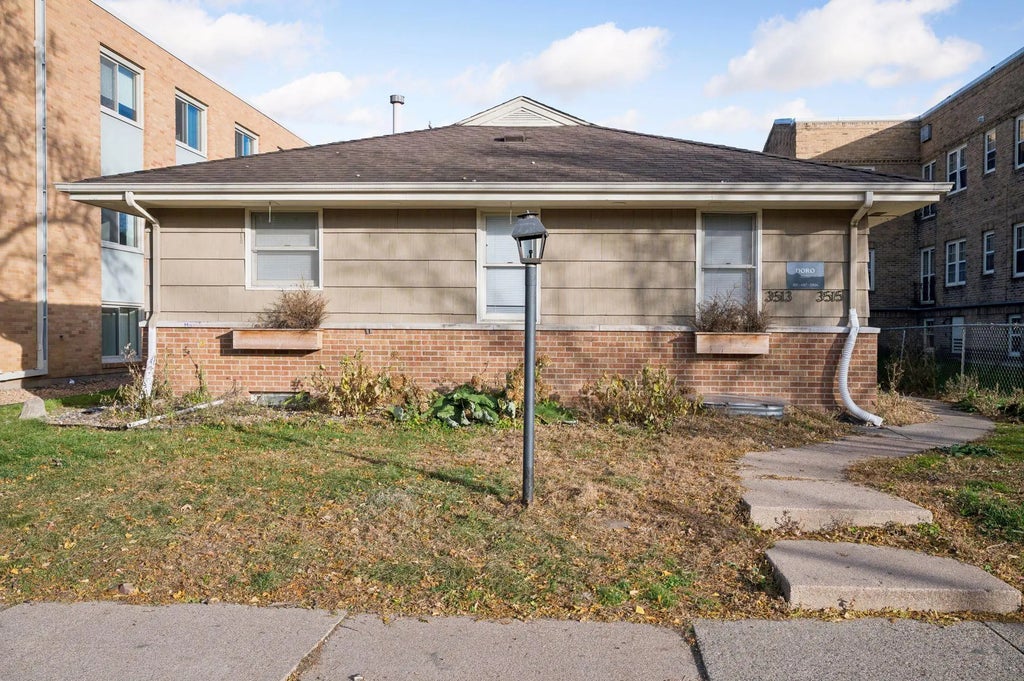 3513 Emerson Avenue S, Minneapolis