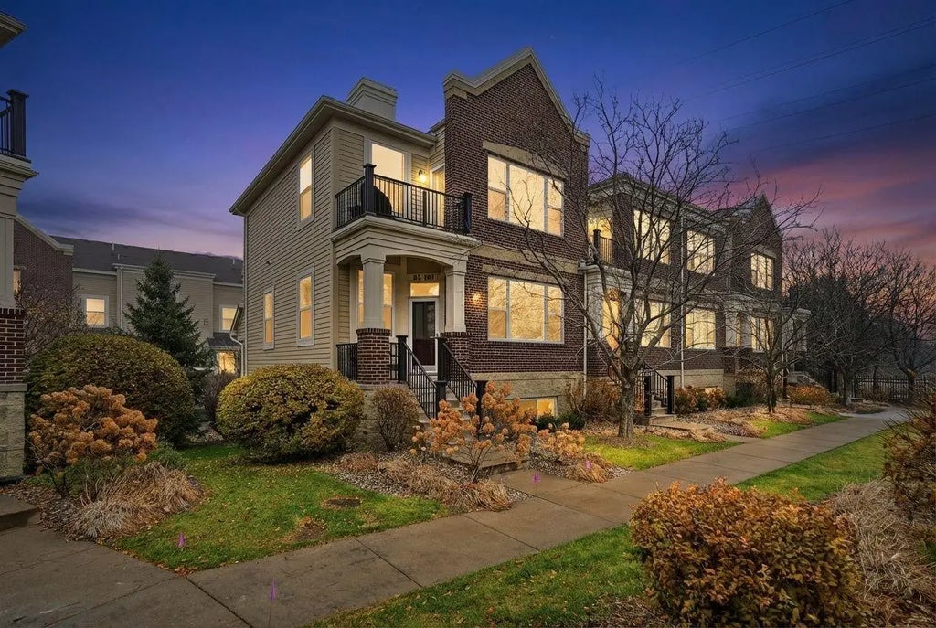 61 4th Avenue N 101, Minneapolis