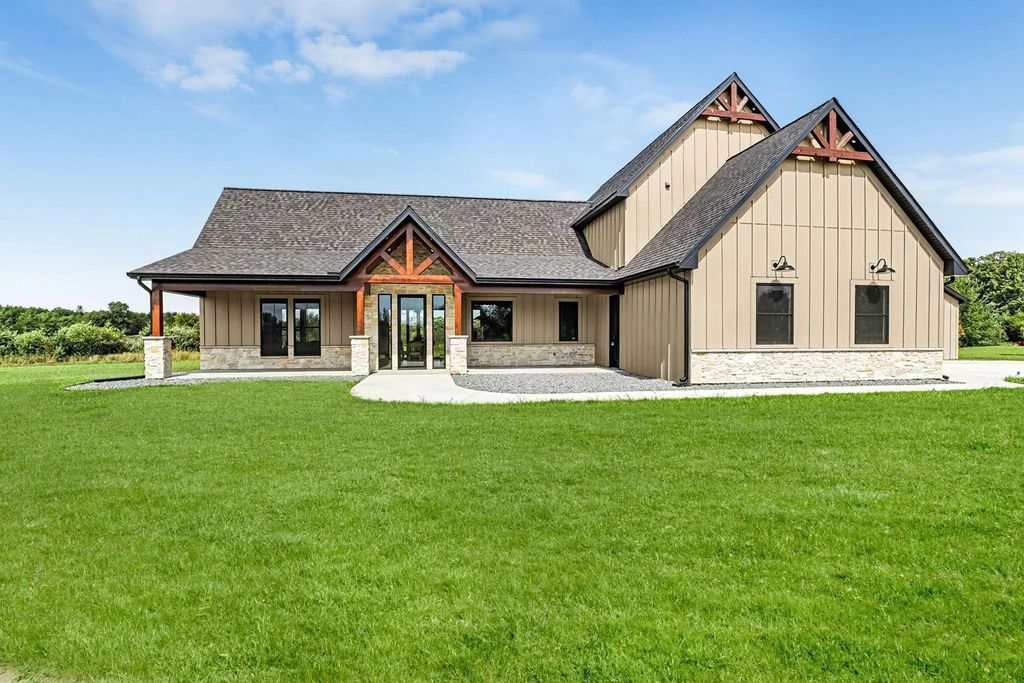 1093 20th Avenue N, Sartell