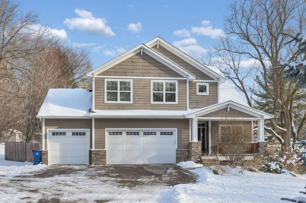 5009 Williston Road, Minnetonka