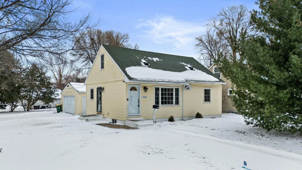 5656 Zane Avenue N, Crystal