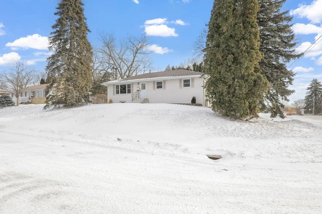 106 19th Avenue N, South Saint Paul