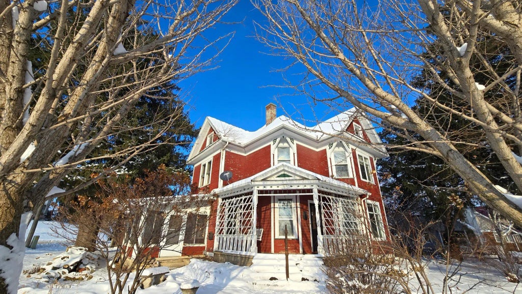 315 W Newburg Avenue, Mabel