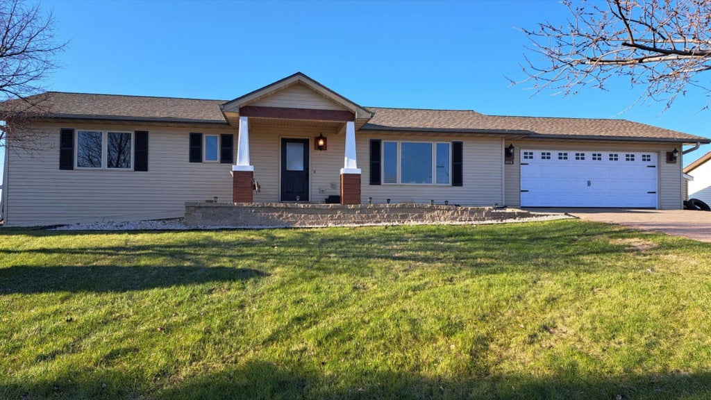 1016 2nd Street Ne, Elbow Lake