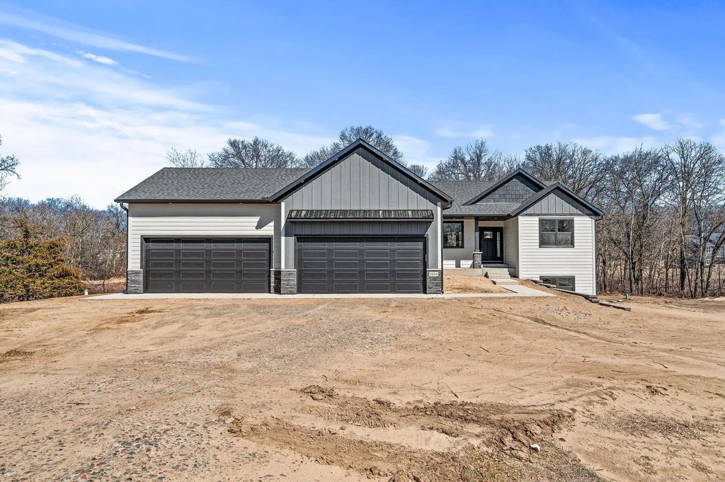 Xxxx 305th Ave, Princeton