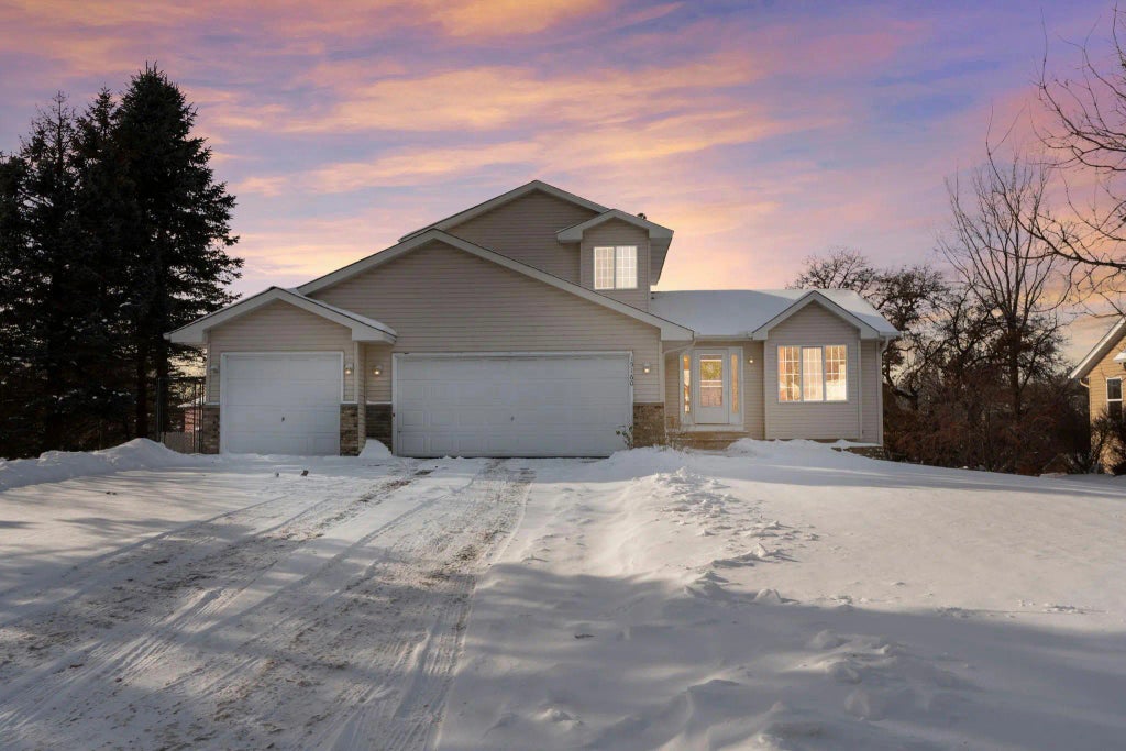 15160 Quicksilver Street Nw, Anoka