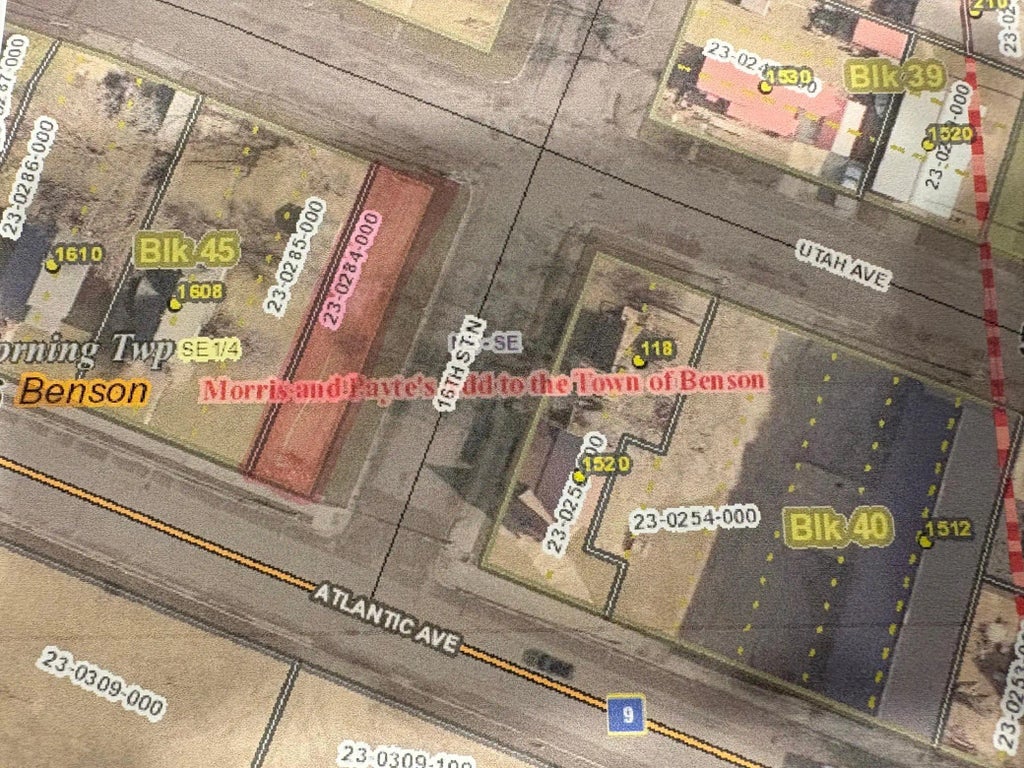 N 16th Street N, Benson