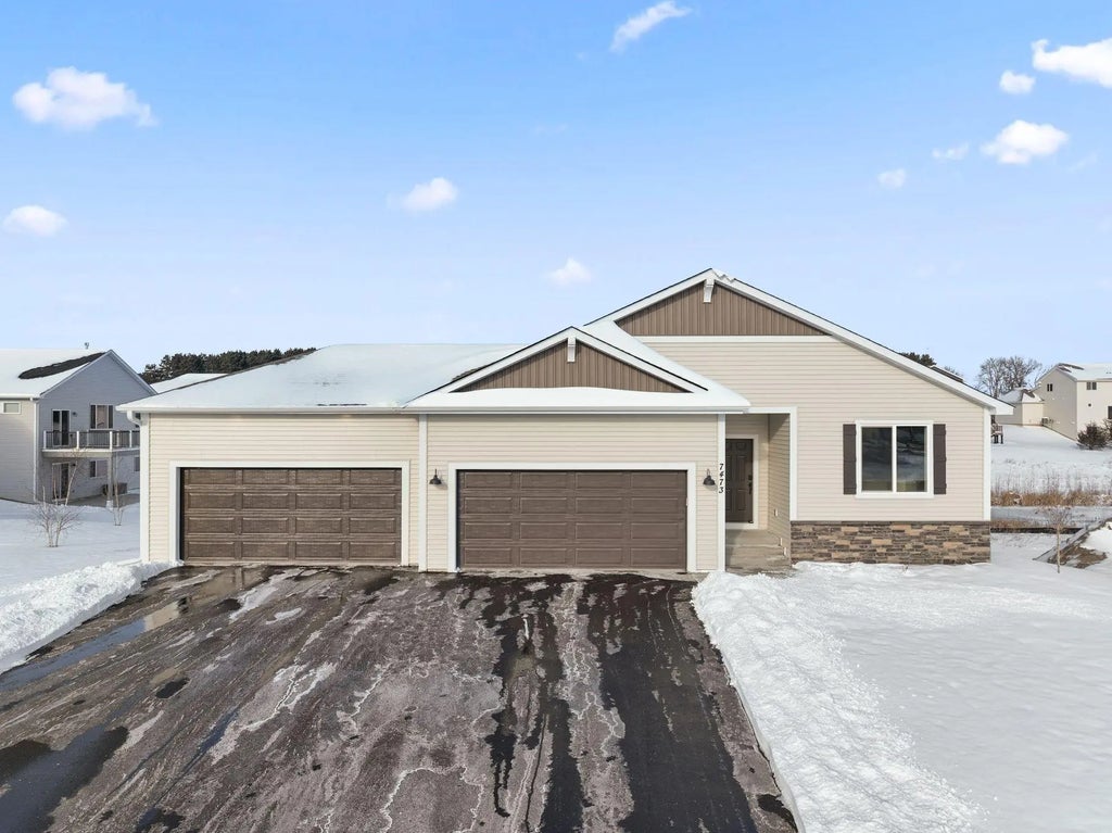 7473 170th Avenue Nw, Ramsey