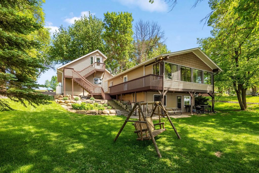 27747 742nd Avenue, Dassel