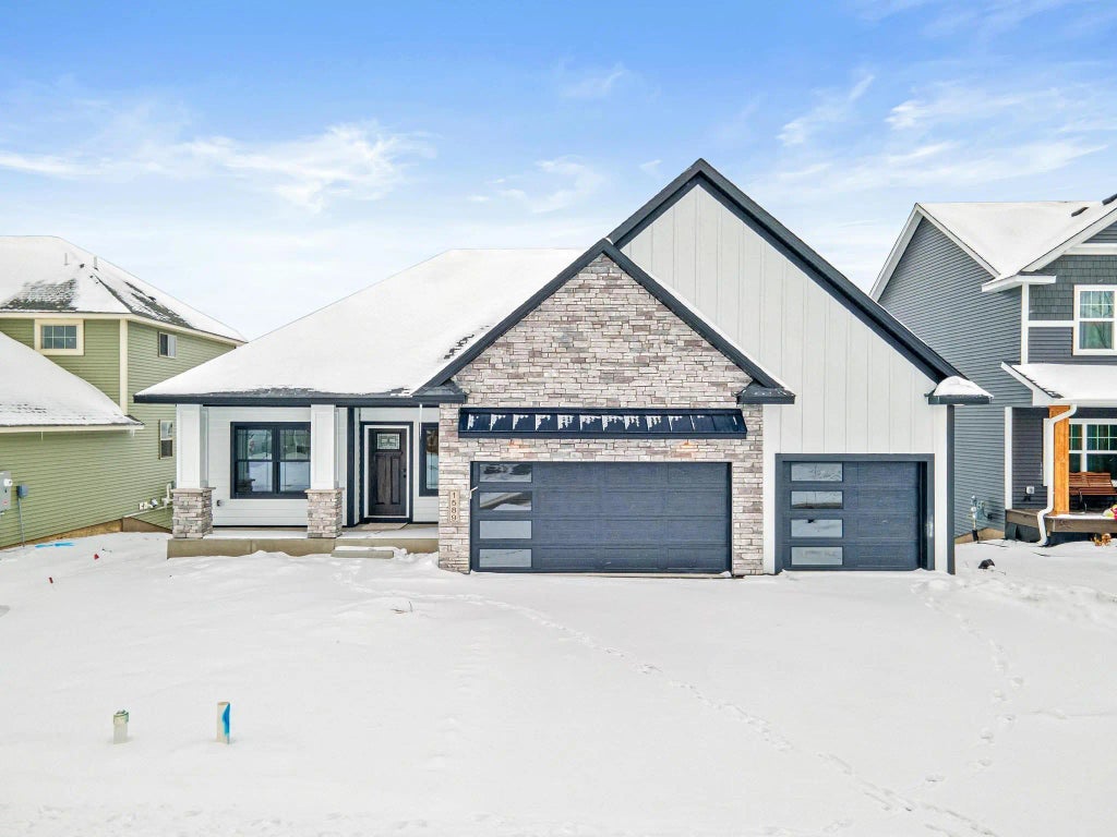 1589 Spruce Street, Farmington