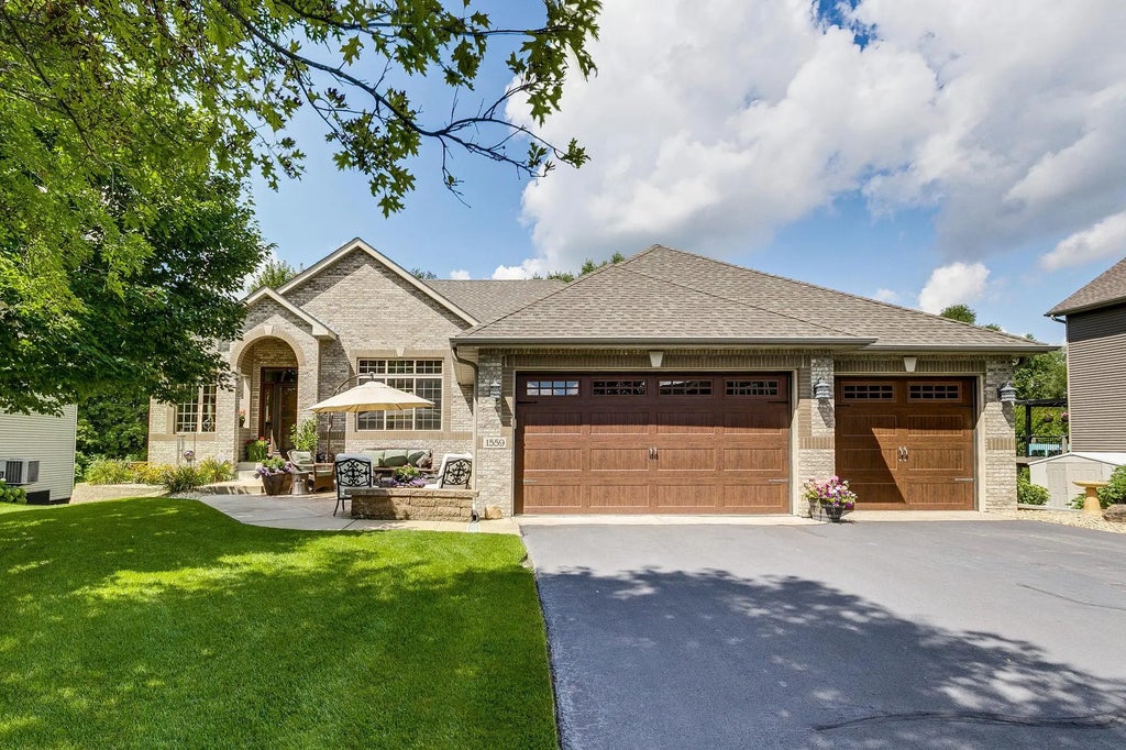 1559 Stoneybrook Drive, Lino Lakes
