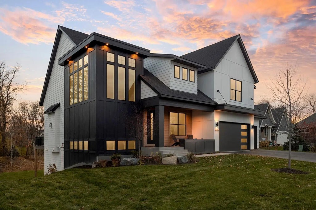 Xxx5 Timberland Trail, Eden Prairie