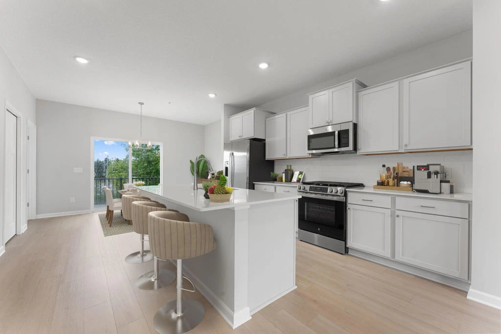 2908 Kepler Avenue Ne, St Michael