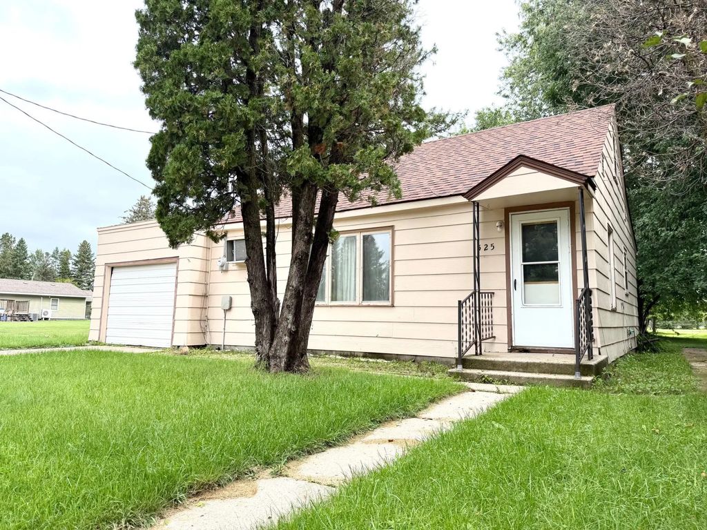 525 2nd Street N, Middle River