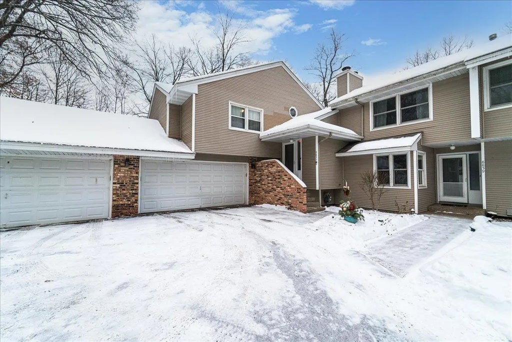 8857 Basswood Road, Eden Prairie