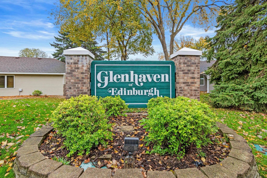 2013 91st Lane N, Brooklyn Park