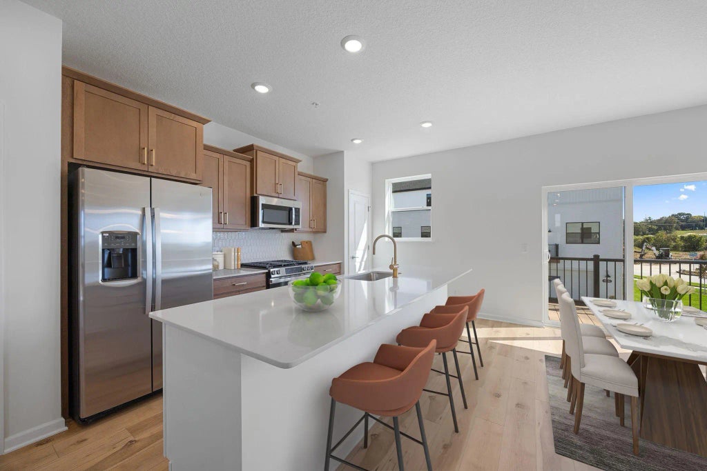 10389 Birchwood Circle, Victoria