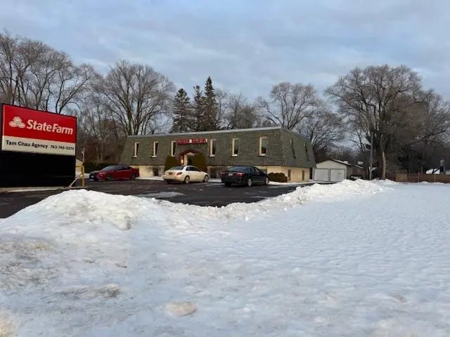 8729 Central Avenue Ne, Blaine