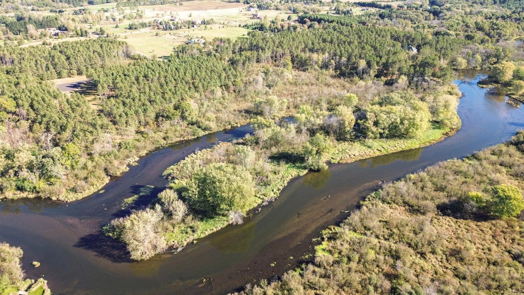 949 Riverdale Court, Somerset