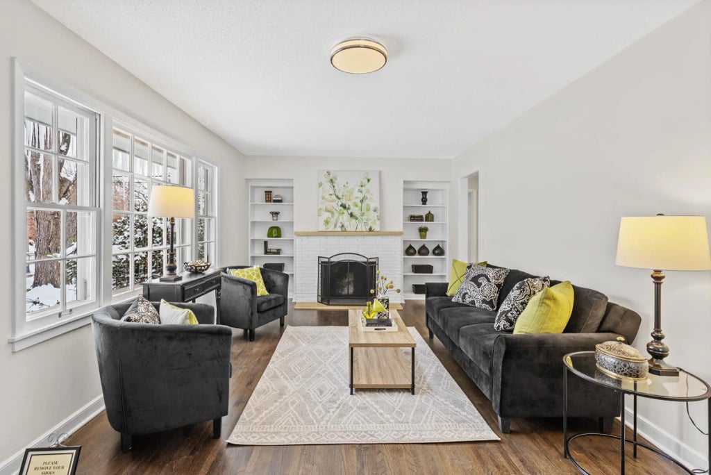 5013 Oxford Avenue, Edina