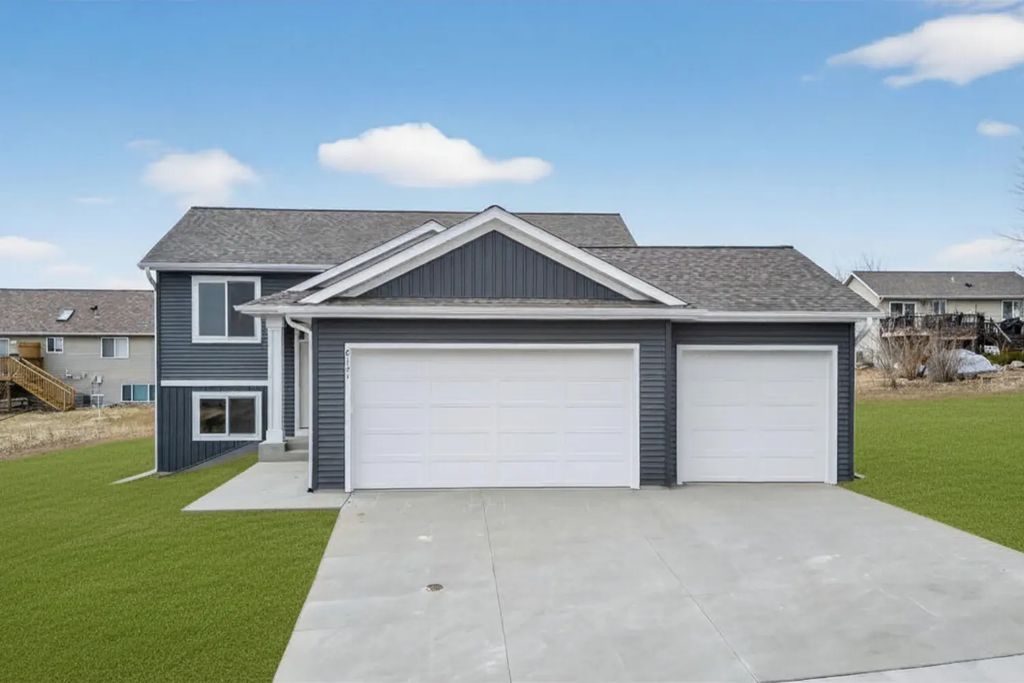 6151 Cody Lane Nw, Rochester