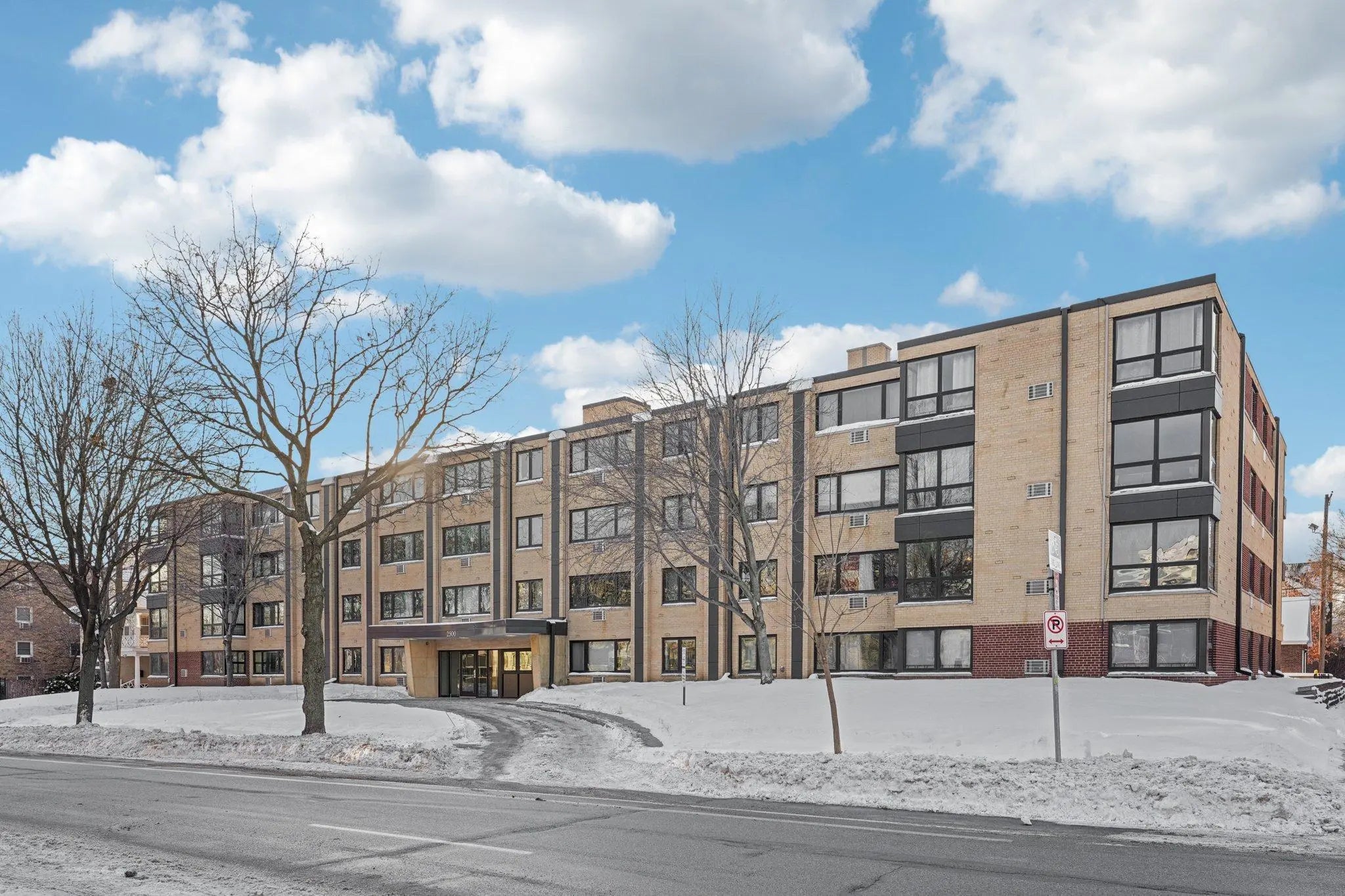 Photo of Listing #7000246