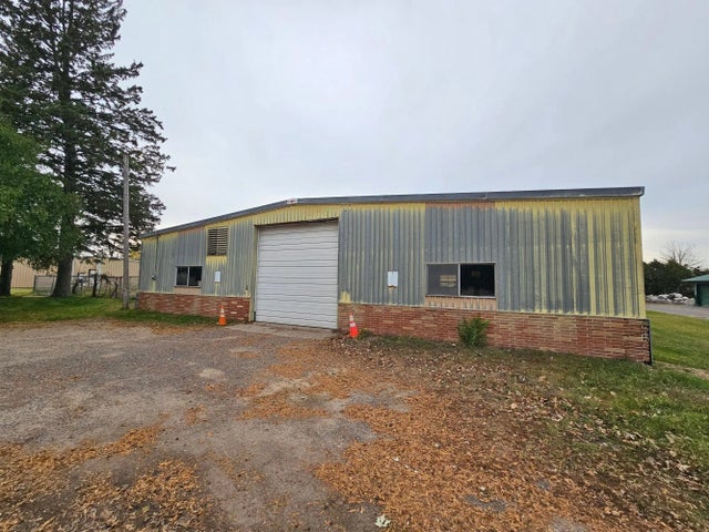 232 Beechwood Ave, Braham