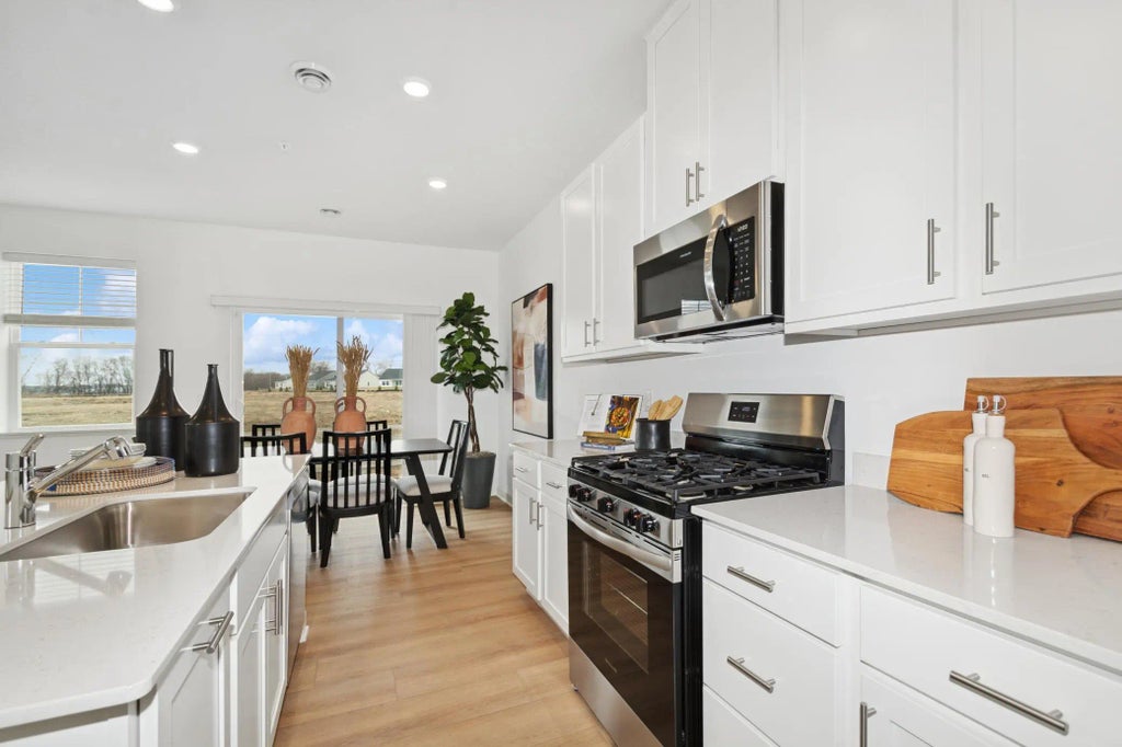 14513 Allerton Way, Rosemount