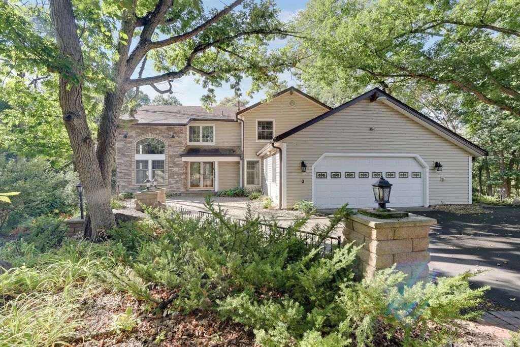 4450 138th Court W, Rosemount