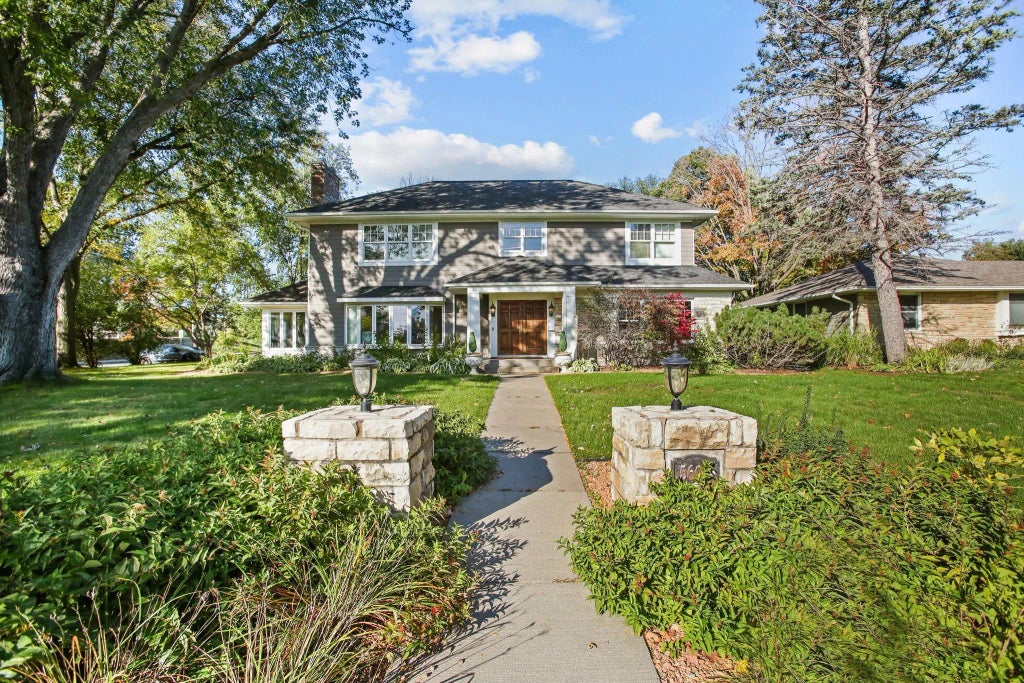 5604 Sherwood Avenue, Edina