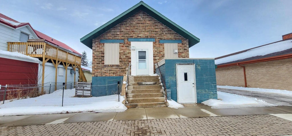 105 Main Street W, Eagle Bend