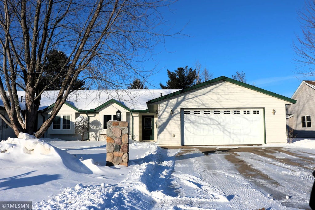 467 7th Avenue Ne, Pine City