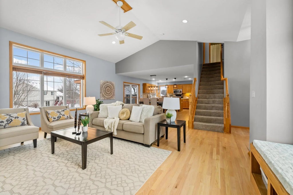 12777 Westwind Court, Lindstrom