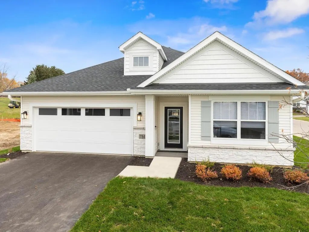 17850 Hamburg Avenue, Lakeville