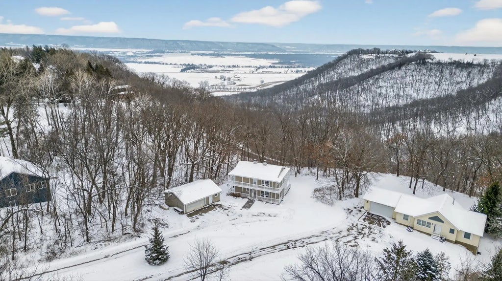 200 Skyline Drive, Wabasha