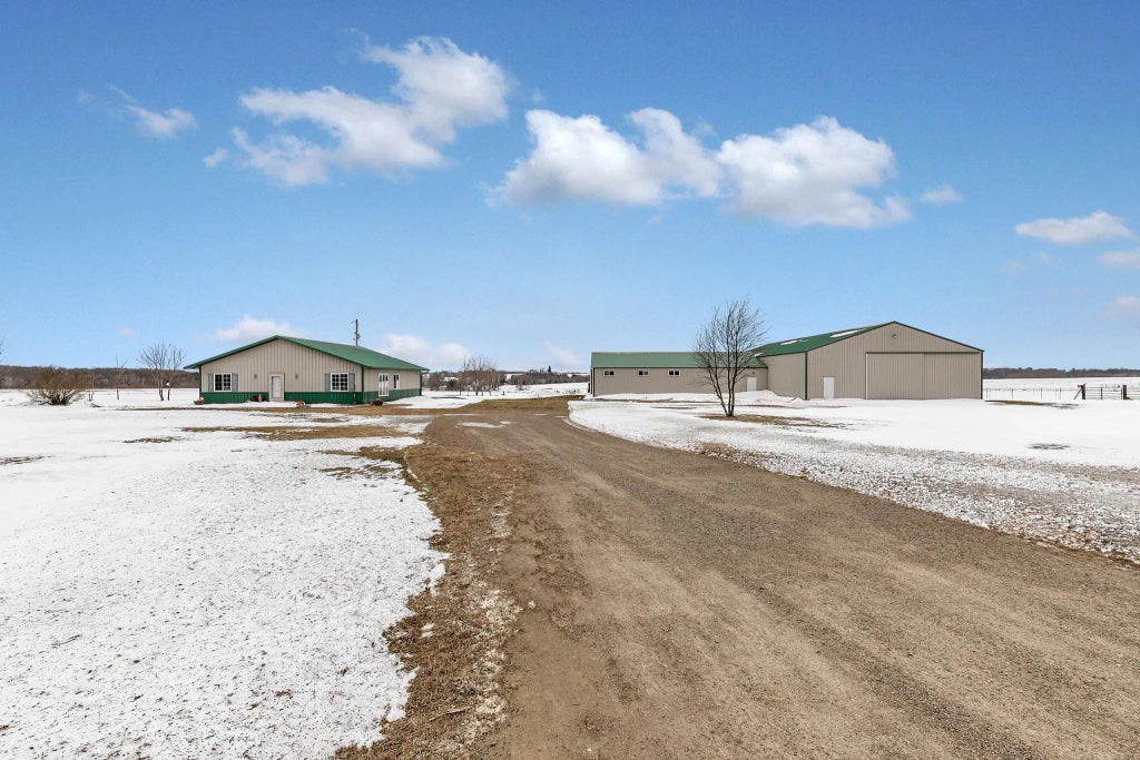 40025 155th Avenue, Avon