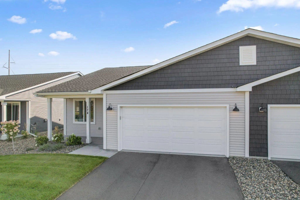 174 Gambel Street, River Falls