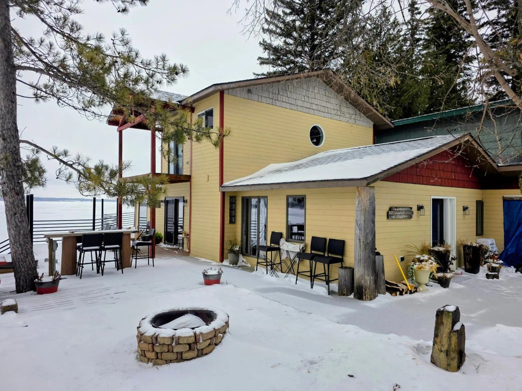 3495 Main Street, Ranier