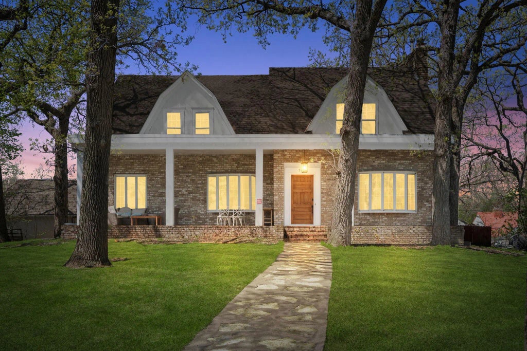 5224 17th Avenue S, Minneapolis